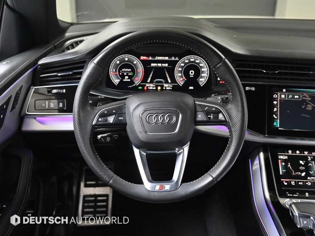 아우디 Q8 50 TDI 콰트로 프리미엄 이미지 13
