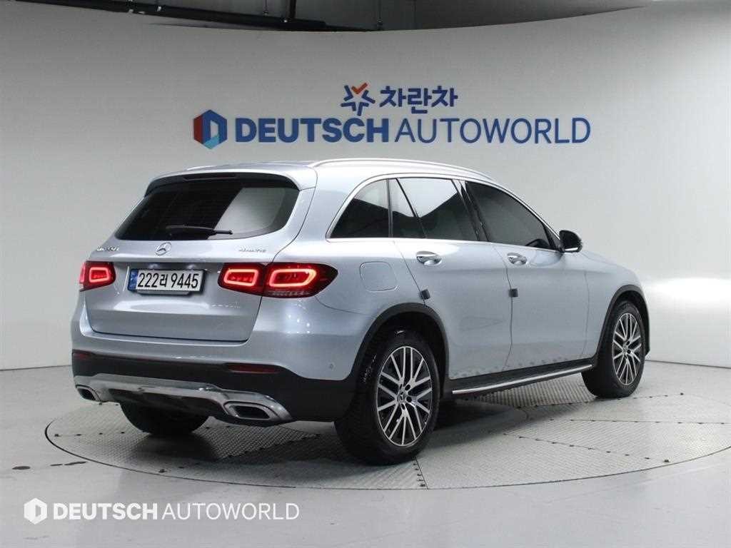 벤츠 GLC 클래스 GLC클래스 X253 GLC 220 d 4MATIC 이미지 2