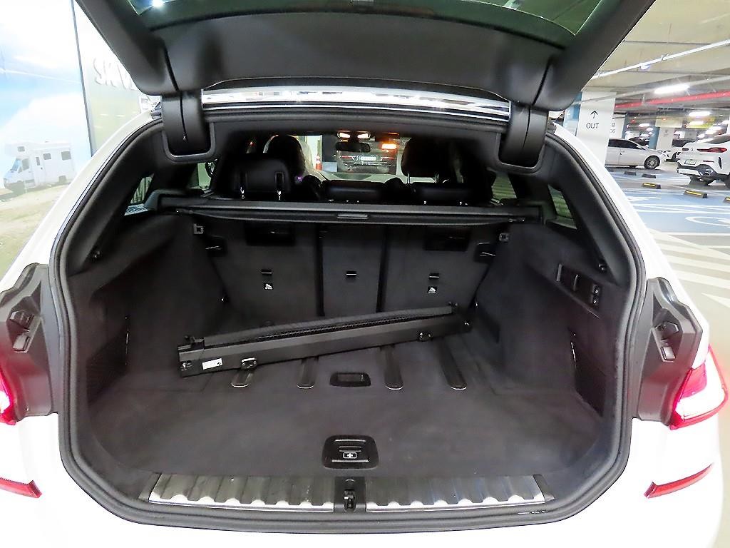 BMW 3시리즈 3시리즈 (G20) 320d 투어링 M 스포츠 이미지 16