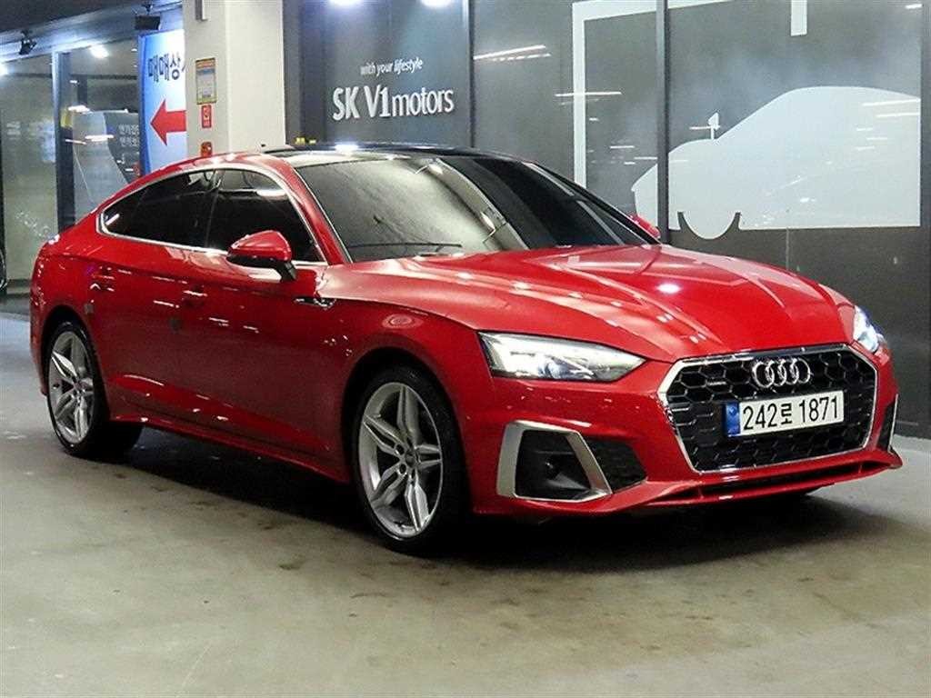 아우디 A5 A5 (F5) 40 TFSI 콰트로 스포트백 이미지 1