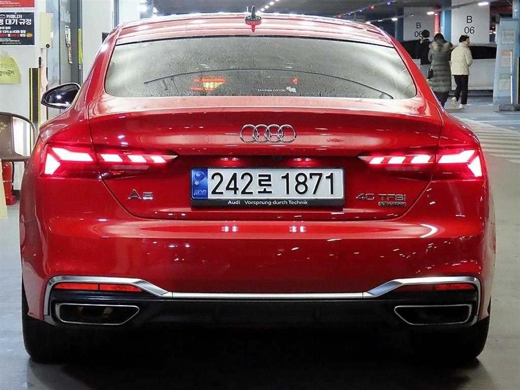 아우디 A5 A5 (F5) 40 TFSI 콰트로 스포트백 이미지 5