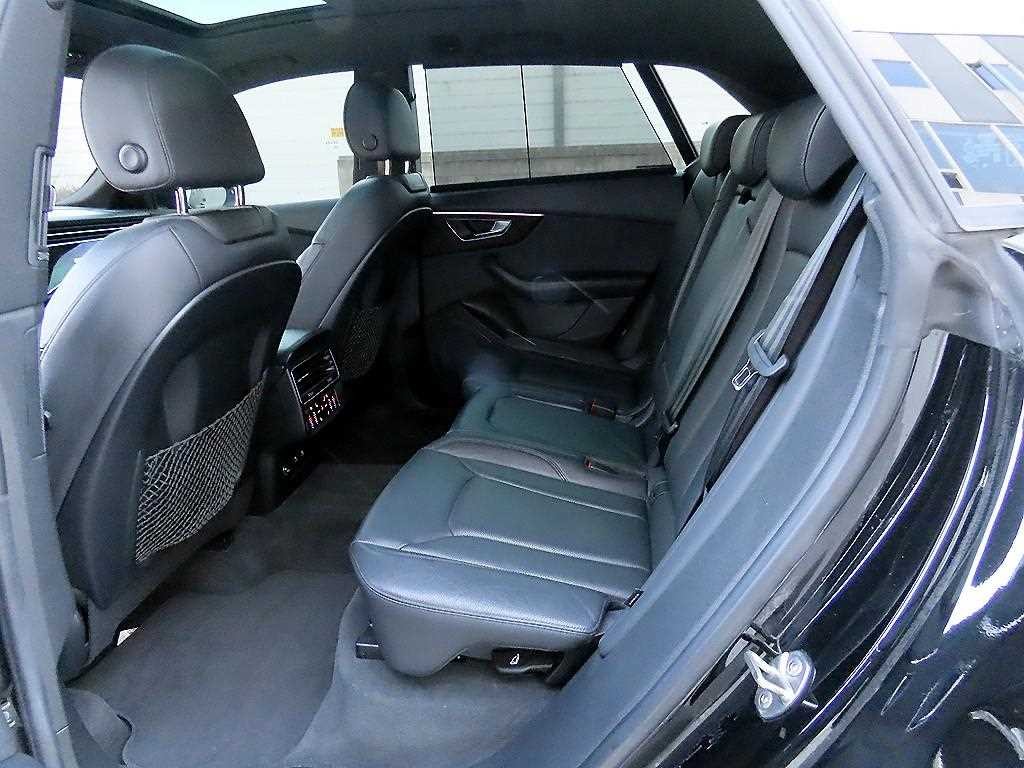 아우디 Q8 45 TDI 콰트로 프리미엄 이미지 6