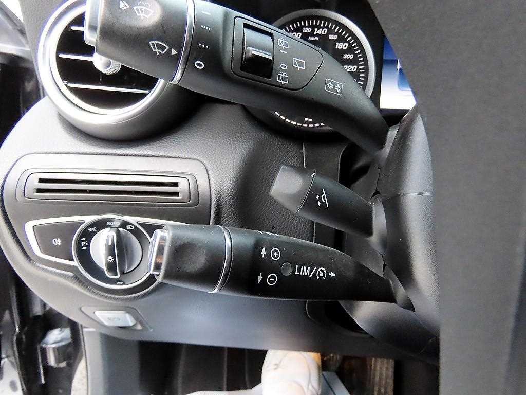 벤츠 GLC 클래스 GLC클래스 X253 GLC 300 4MATIC 이미지 12