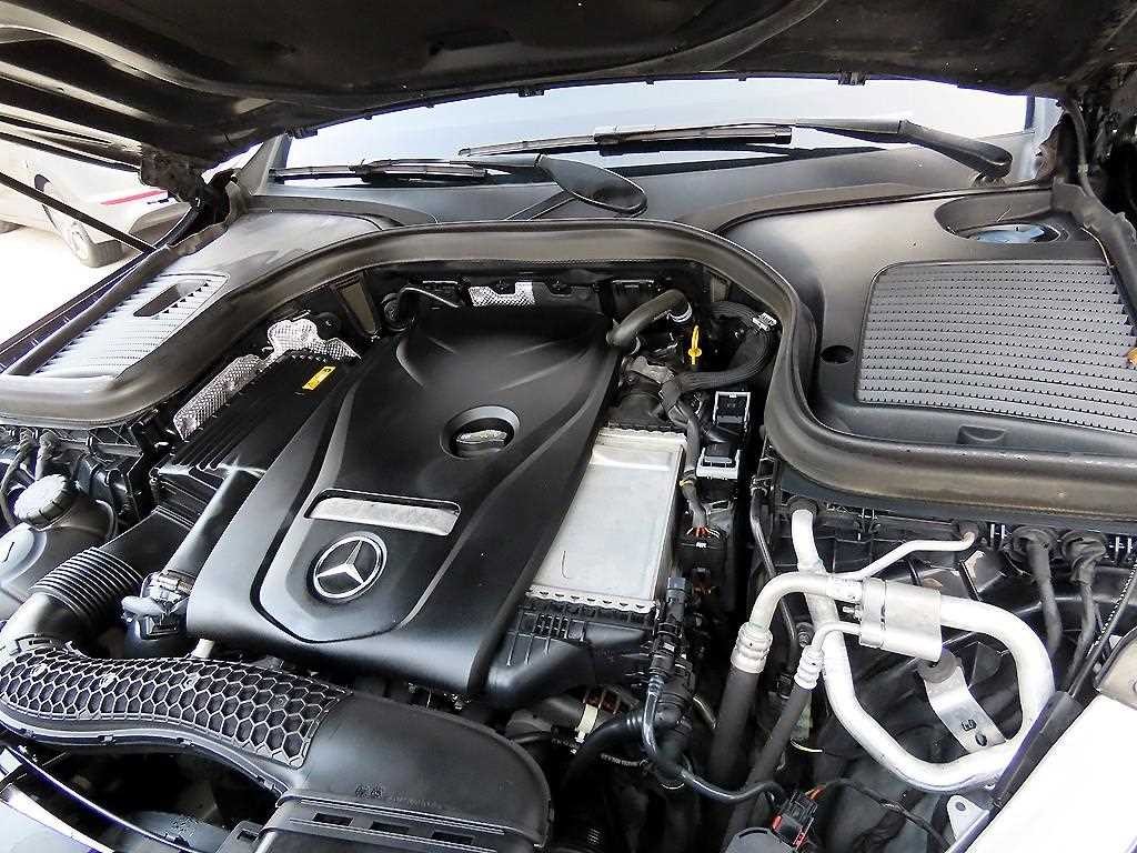벤츠 GLC 클래스 GLC클래스 X253 GLC 300 4MATIC 이미지 19