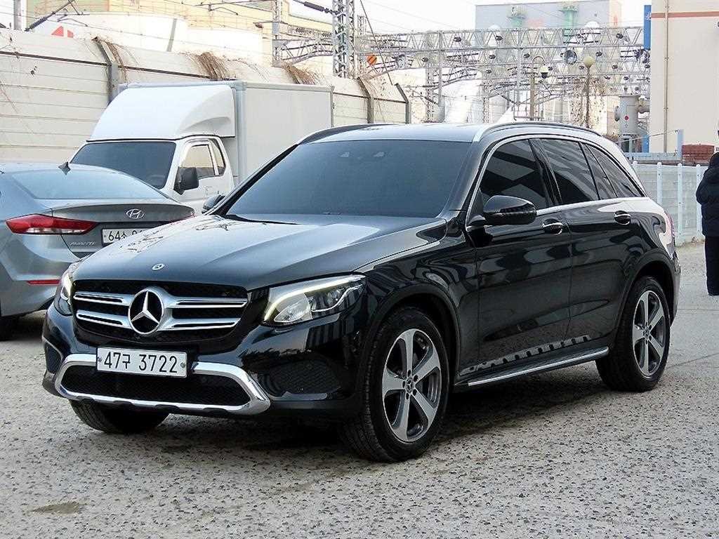 벤츠 GLC 클래스 GLC클래스 X253 GLC 300 4MATIC 이미지 2
