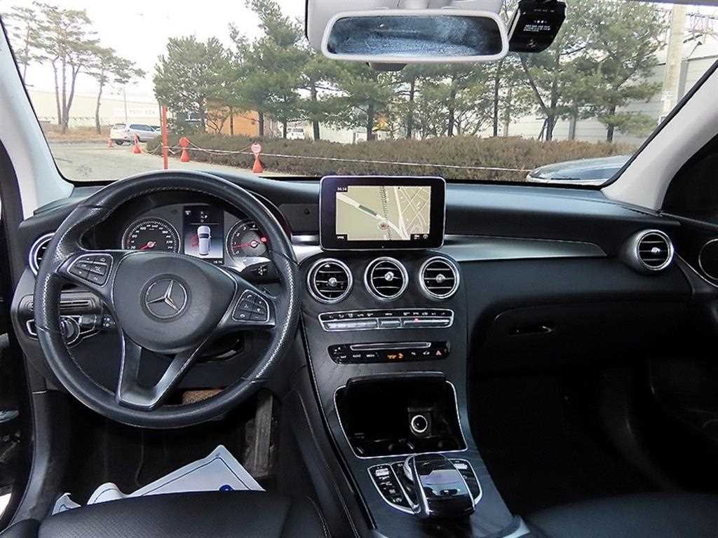 벤츠 GLC 클래스 GLC클래스 X253 GLC 300 4MATIC 이미지 7