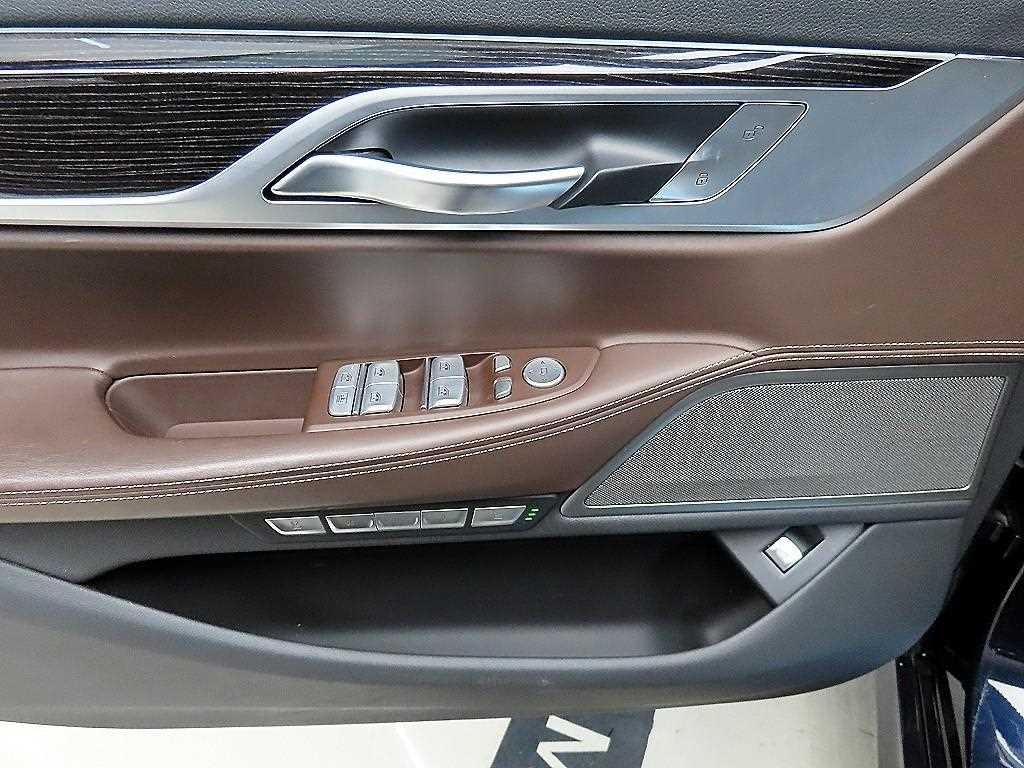BMW 7시리즈 7시리즈 (G11) 740Li xDrive M SPORT 스포츠 이미지 11