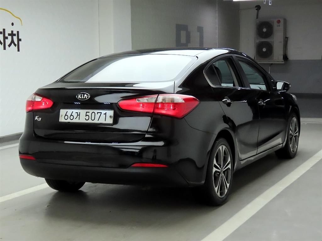 기아 K3 1.6 GDI 트렌디 이미지 4