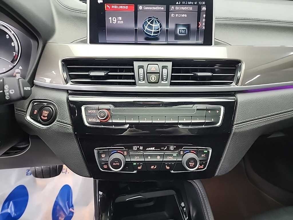 BMW X1 X1 (F48) xDrive 20i xLine 스페셜에디션 이미지 10