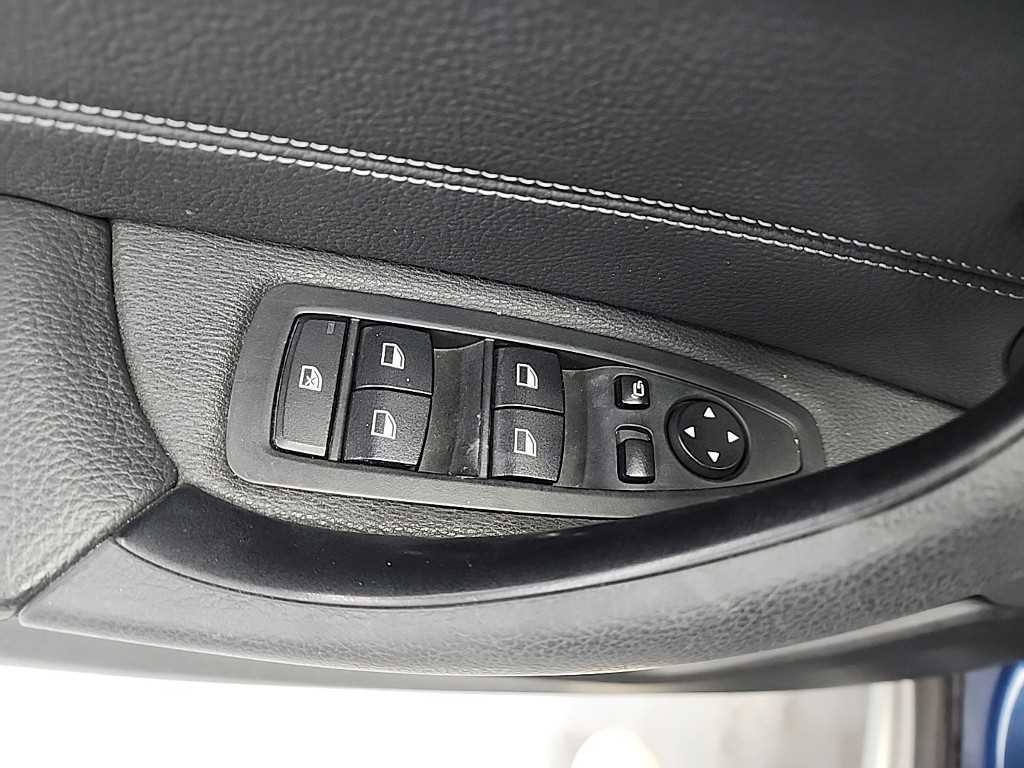 BMW X1 X1 (F48) xDrive 20i xLine 스페셜에디션 이미지 16