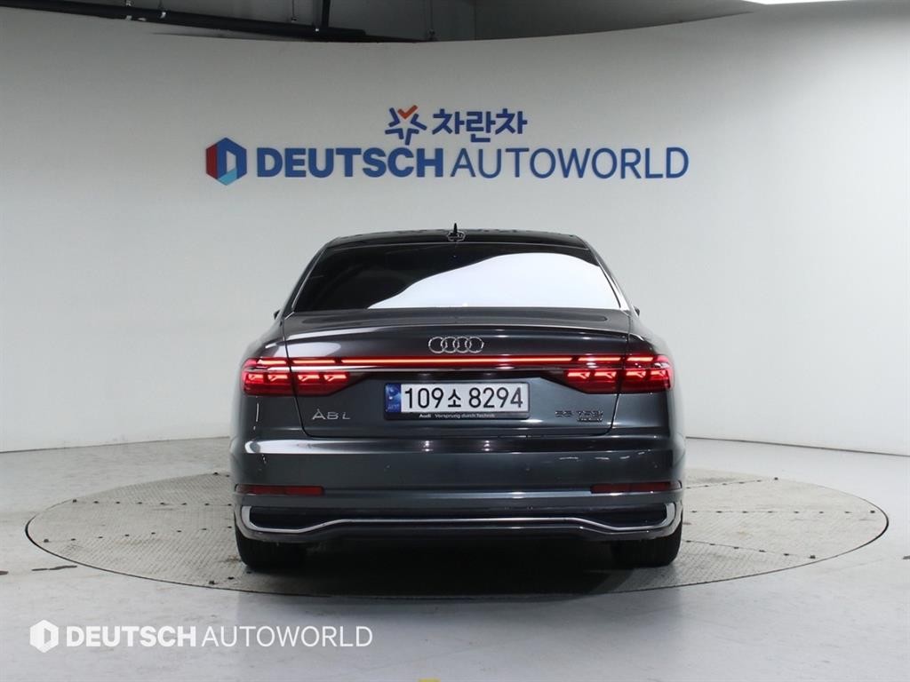 아우디 A8 A8 (D5) 55 TFSI 콰트로 LWB 프리미엄 이미지 4