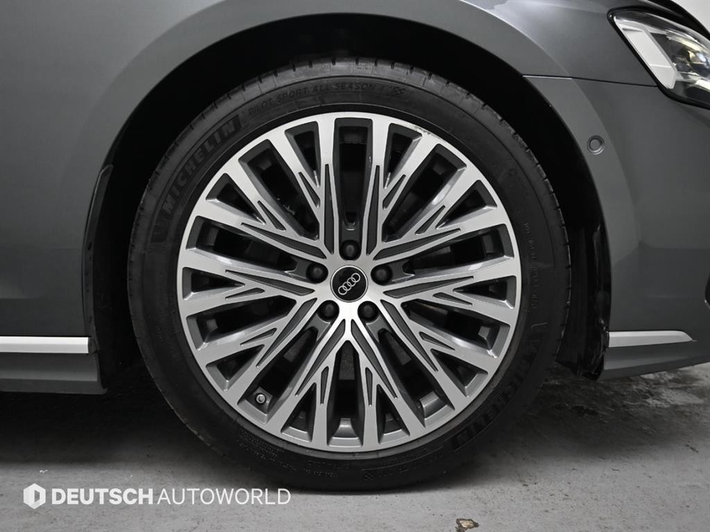 아우디 A8 A8 (D5) 55 TFSI 콰트로 LWB 프리미엄 이미지 5