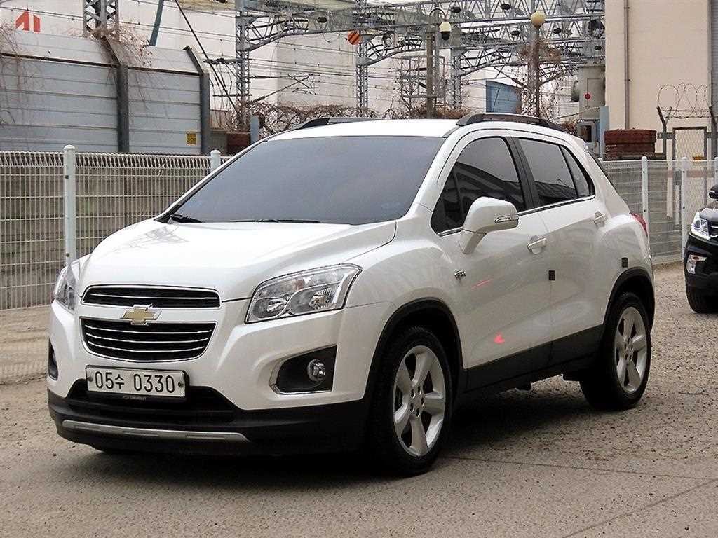 쉐보레 트랙스 1.4 LT 래더패키지 이미지 2