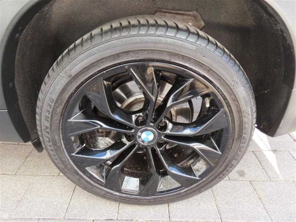 BMW X4 X4 (F26) xDrive 20d 이미지 17