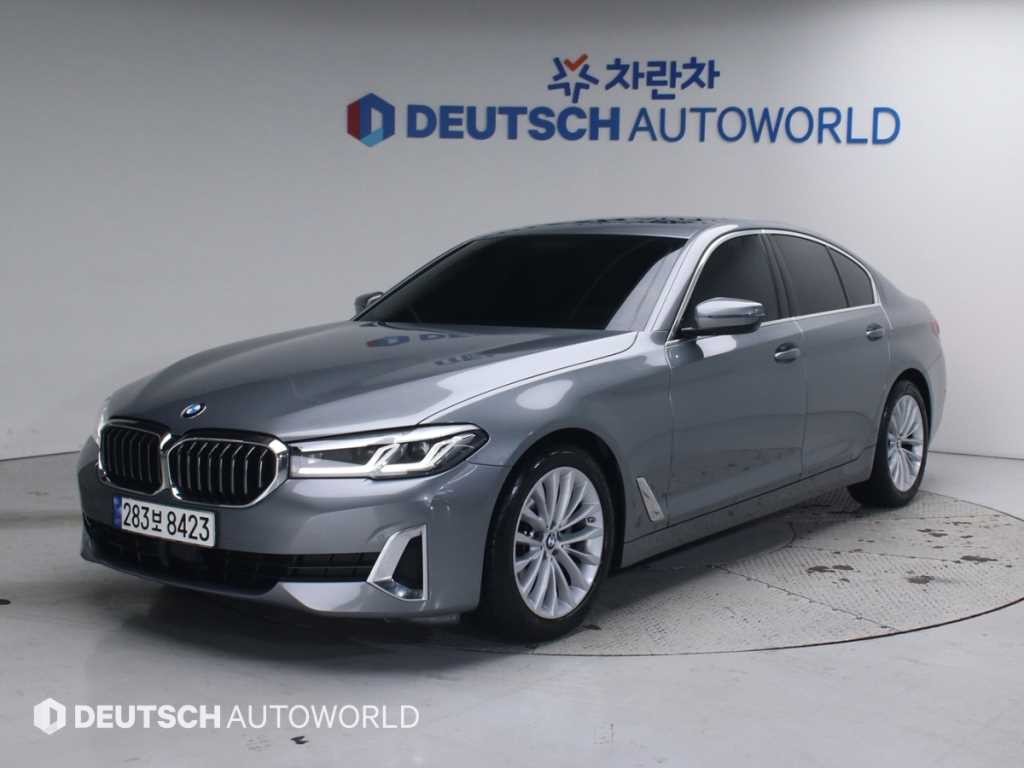 BMW 5시리즈 5시리즈 (G30) 520i 럭셔리 이미지 1