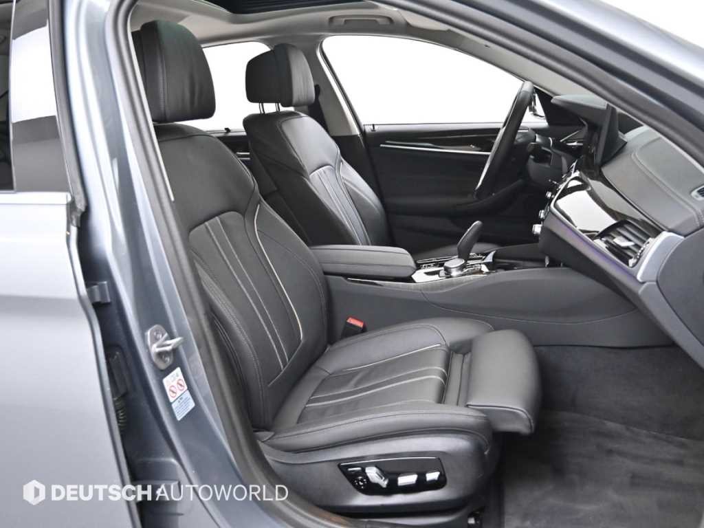 BMW 5시리즈 5시리즈 (G30) 520i 럭셔리 이미지 10