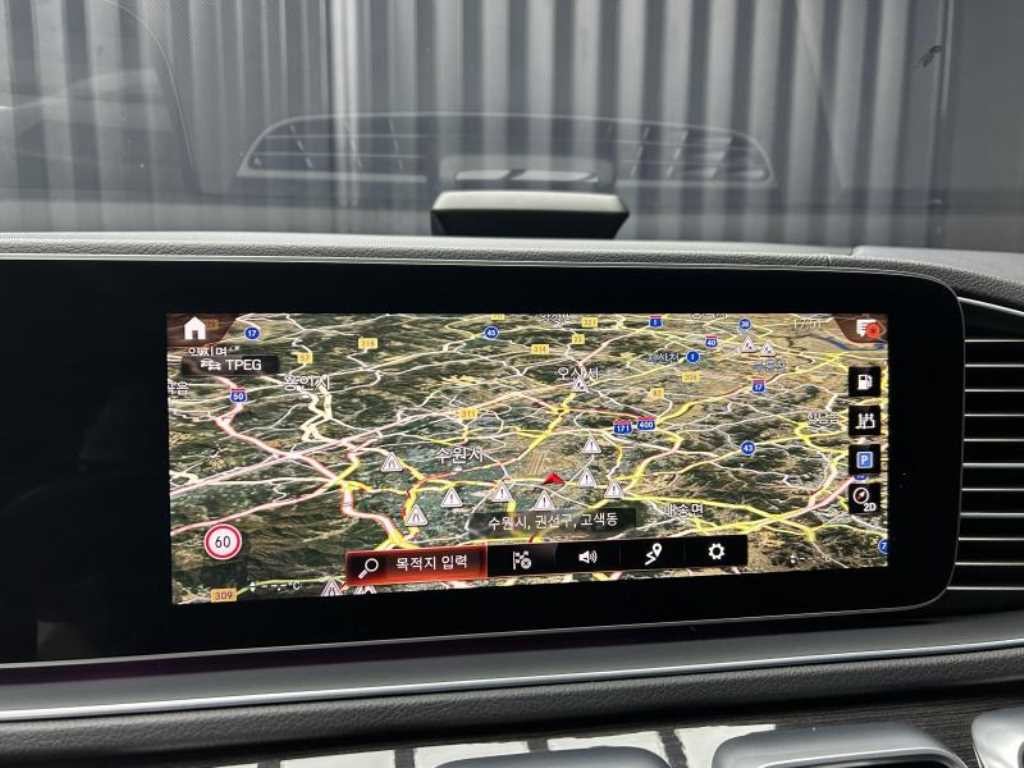벤츠 GLE 클래스 GLE 클래스 W167 GLE 400d 4MATIC 쿠페 이미지 16