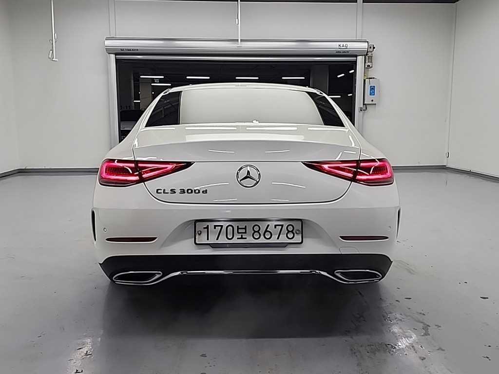 벤츠 CLS 클래스 CLS클래스 C257 CLS 300d AMG Line 이미지 3