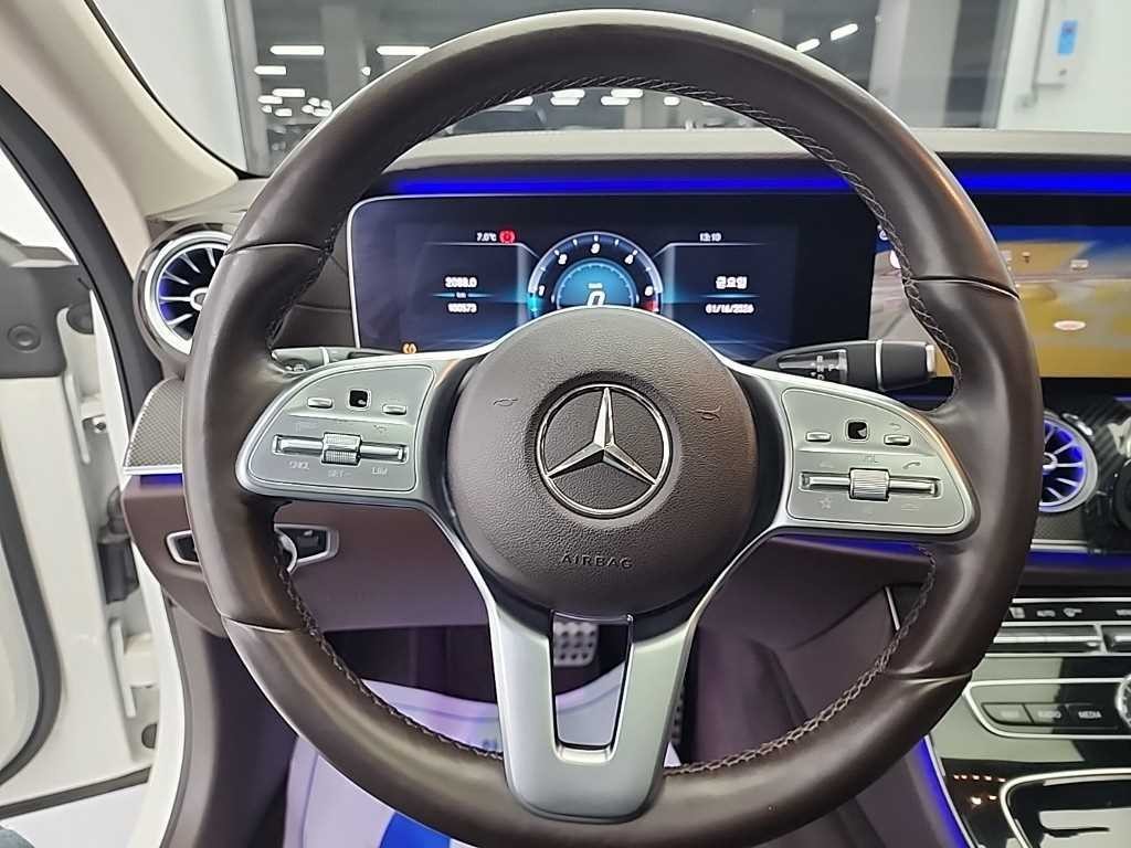 벤츠 CLS 클래스 CLS클래스 C257 CLS 300d AMG Line 이미지 9