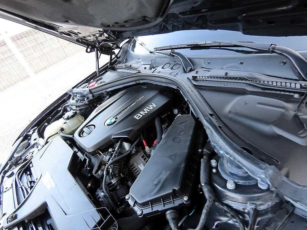 BMW 4시리즈 4시리즈 (F32) 420d 그란쿠페 럭셔리 이미지 19