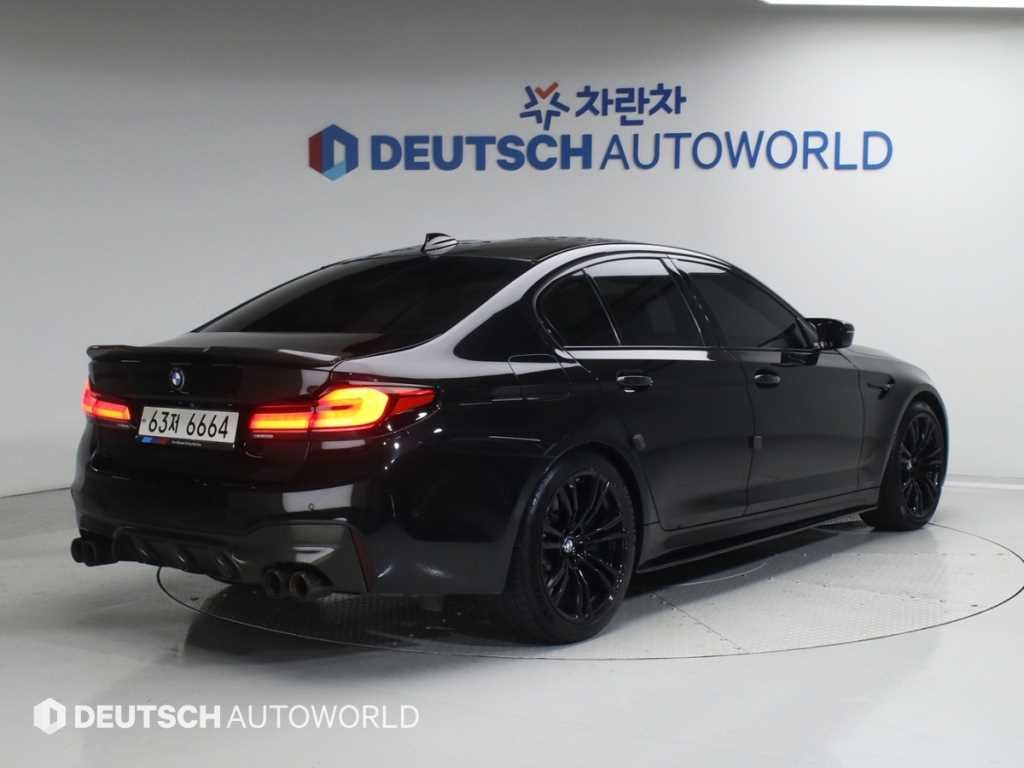 BMW 5시리즈 M5 (F90, F10) M5 세단 이미지 2