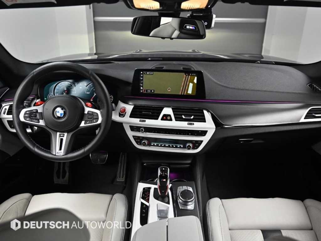 BMW 5시리즈 M5 (F90, F10) M5 세단 이미지 7