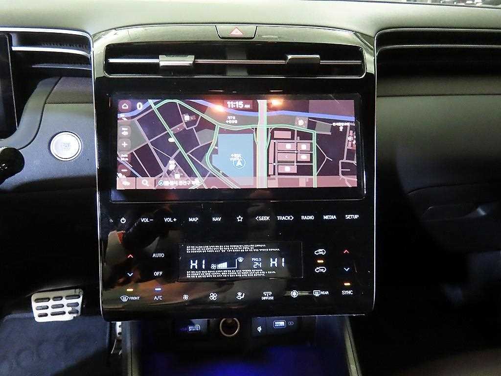 현대 투싼 투싼 (NX4) 가솔린 1.6 터보 4WD 인스퍼레이션 이미지 11