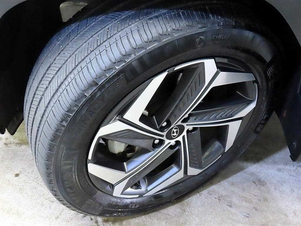 현대 투싼 투싼 (NX4) 가솔린 1.6 터보 4WD 인스퍼레이션 이미지 20