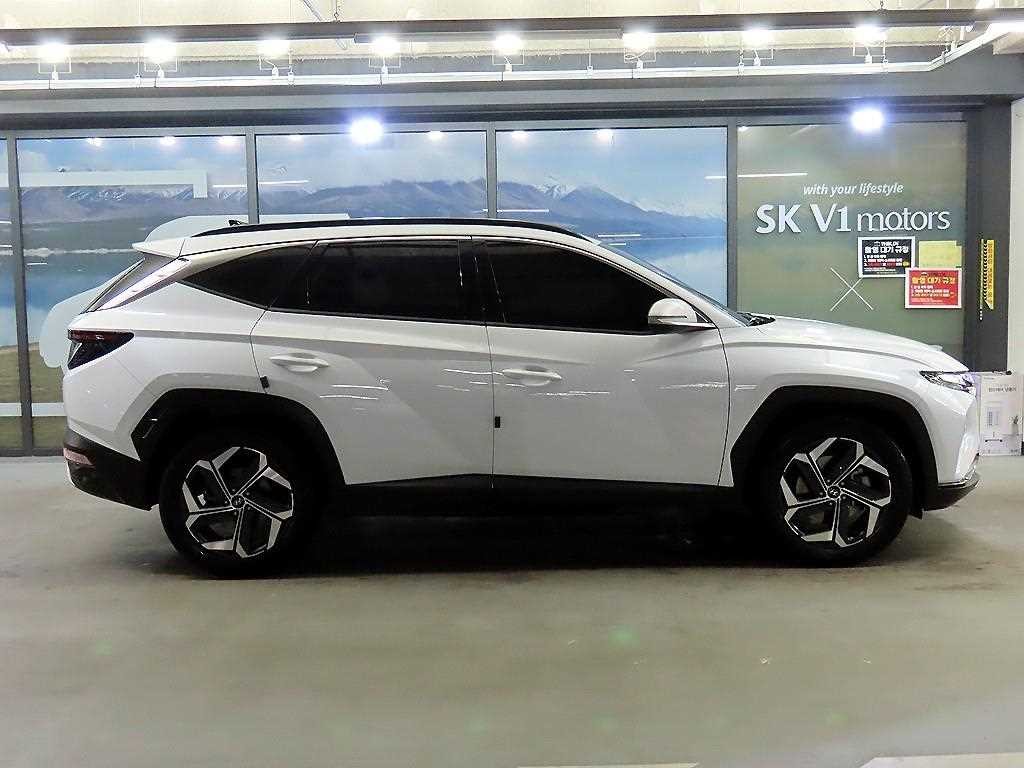 현대 투싼 투싼 (NX4) 가솔린 1.6 터보 4WD 인스퍼레이션 이미지 3