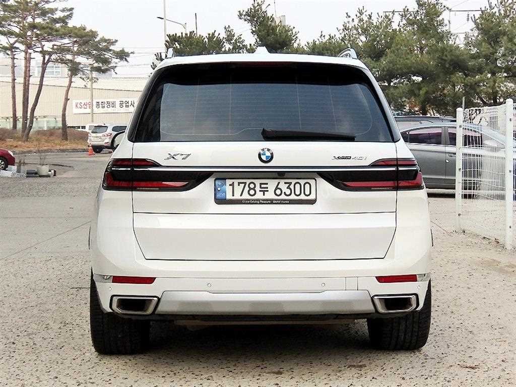 BMW X7 X7 (G07) xDrive 40i 디자인 퓨어 엑셀런스 6인승 이미지 4