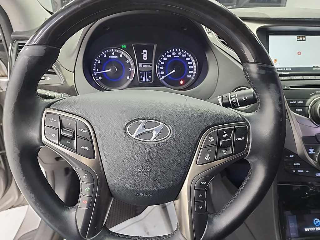 현대 그랜저 그랜저 HG LPG HG300 MODERN 이미지 9