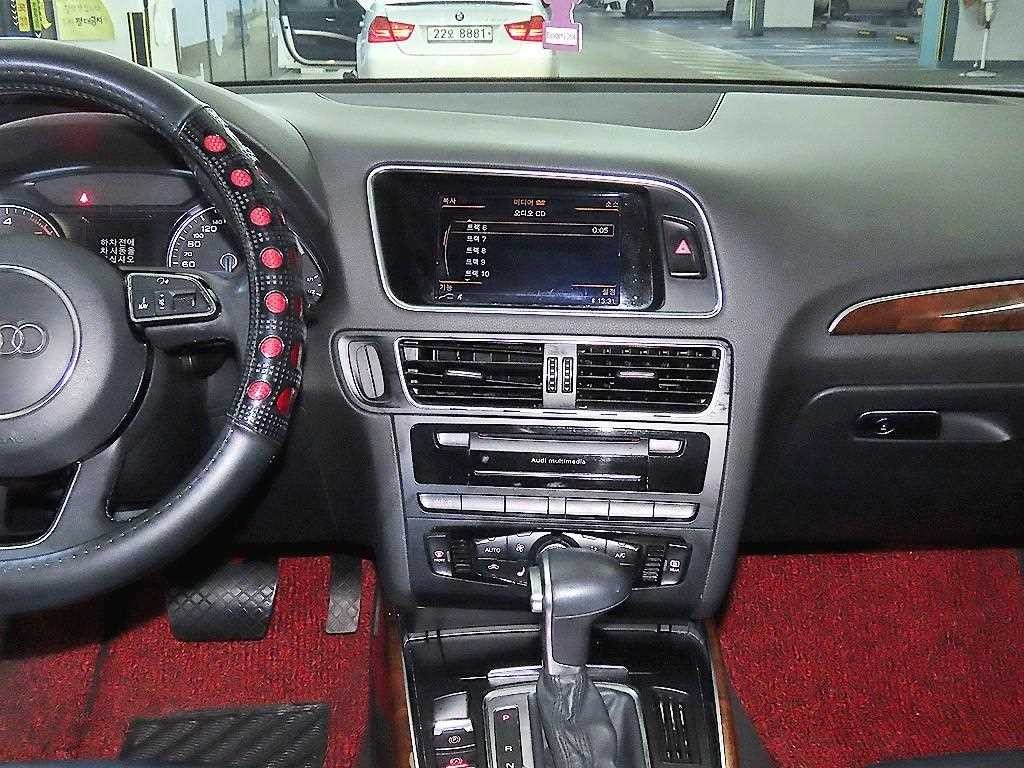 아우디 Q5 35 TDI 콰트로 이미지 11