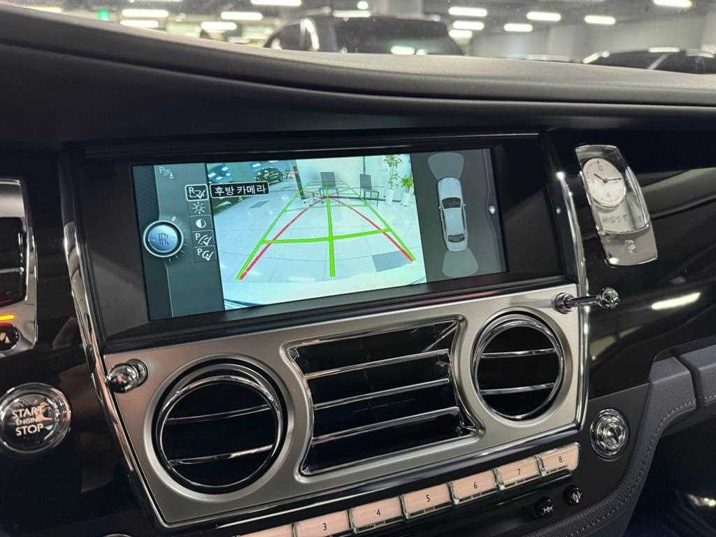 롤스로이스 고스트 6.6 V12 이미지 8