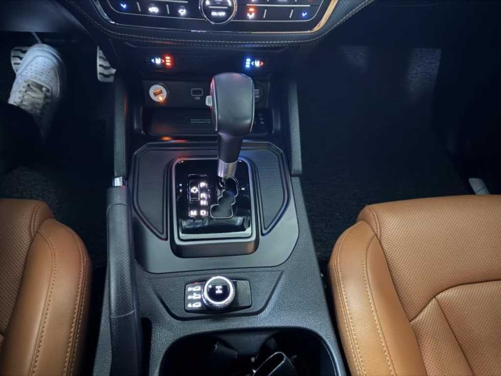 KG모빌리티(쌍용) 렉스턴 렉스턴 스포츠 칸 디젤 2.2 4WD 파워리프 와일드 이미지 13