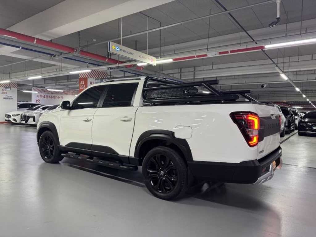 KG모빌리티(쌍용) 렉스턴 렉스턴 스포츠 칸 디젤 2.2 4WD 파워리프 와일드 이미지 3