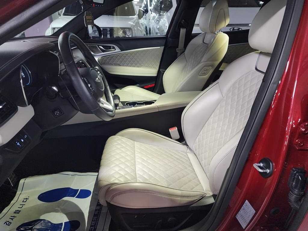 제네시스 G70 더 뉴 G70 가솔린 2.0T 2WD 스포츠 패키지 이미지 7