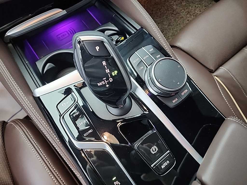 BMW 5시리즈 5시리즈 (G30) 530i M 스포츠 이미지 8