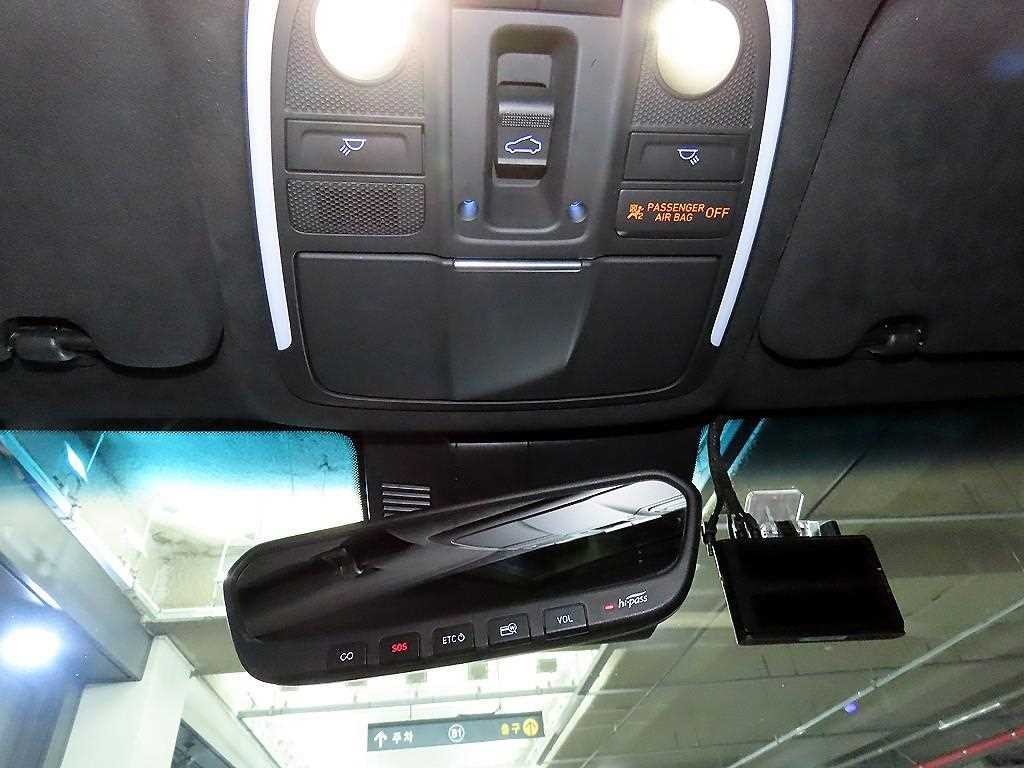 제네시스 G70 2.0T 스포츠 패키지 이미지 14