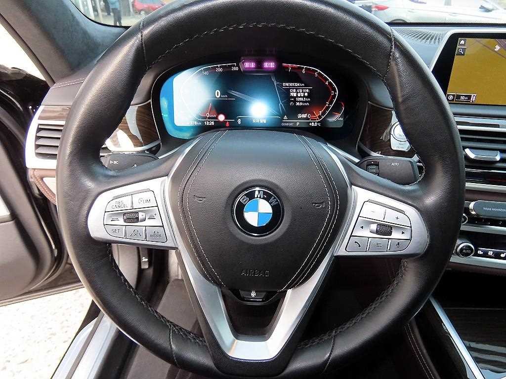BMW 7시리즈 7시리즈 (G11) 740Li xDrive 디자인 퓨어 엑설런스 이미지 8