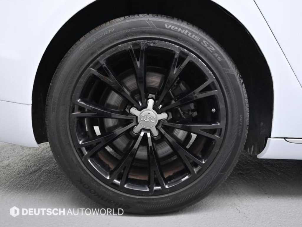 아우디 A8 뉴A8 3.0 TFSI 콰트로 LWB 이미지 5