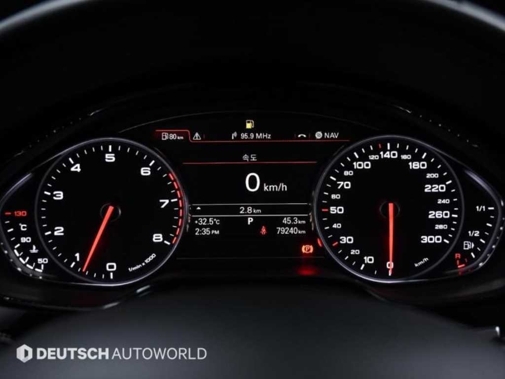 아우디 A8 뉴A8 3.0 TFSI 콰트로 LWB 이미지 8