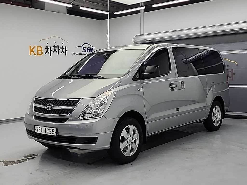 현대 스타렉스 그랜드 스타렉스 12인승 왜건 4WD CVX 디럭스 이미지 1