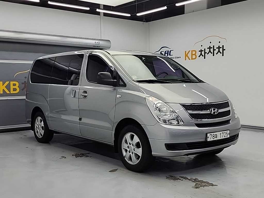 현대 스타렉스 그랜드 스타렉스 12인승 왜건 4WD CVX 디럭스 이미지 4