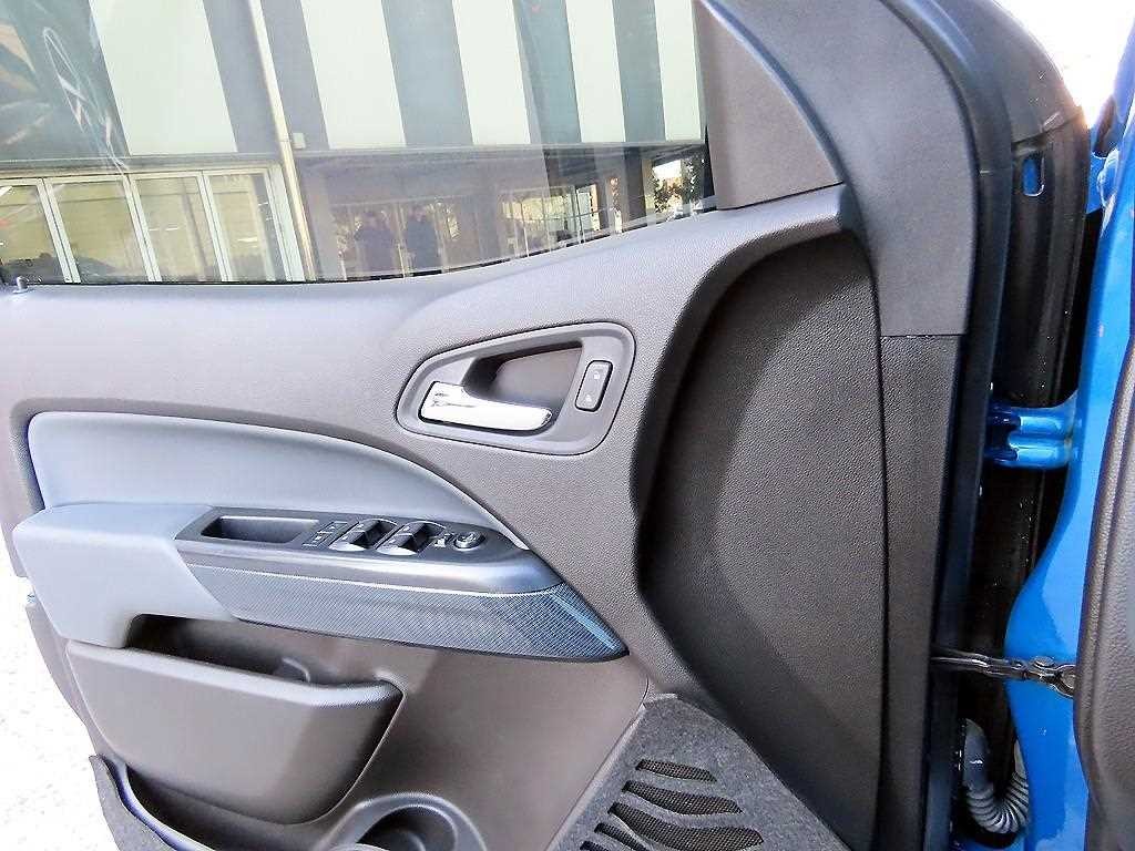 쉐보레 콜로라도 리얼 뉴 콜로라도 3.6 Z71-X 4WD 이미지 11