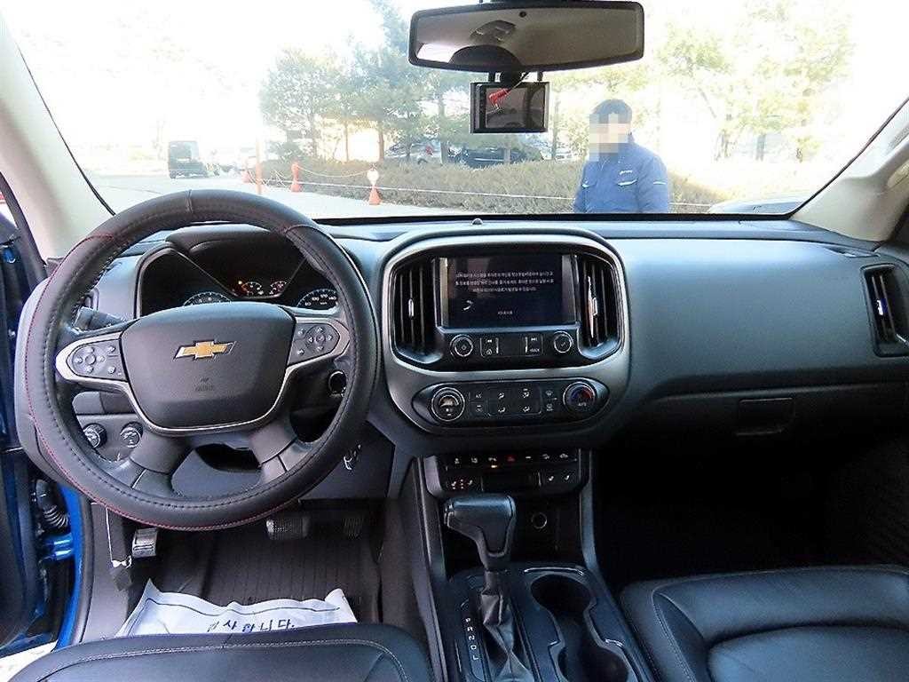 쉐보레 콜로라도 리얼 뉴 콜로라도 3.6 Z71-X 4WD 이미지 7