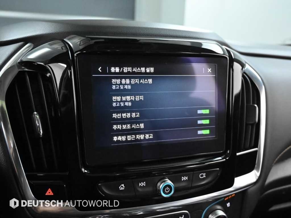 쉐보레 트래버스 3.6 AWD 레드라인 이미지 17