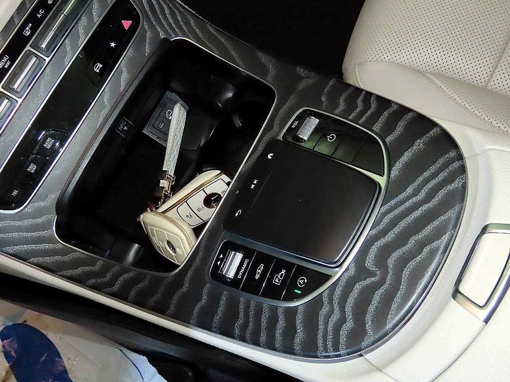 벤츠 E 클래스 E-클래스 W213 E350 4MATIC 아방가르드 이미지 13