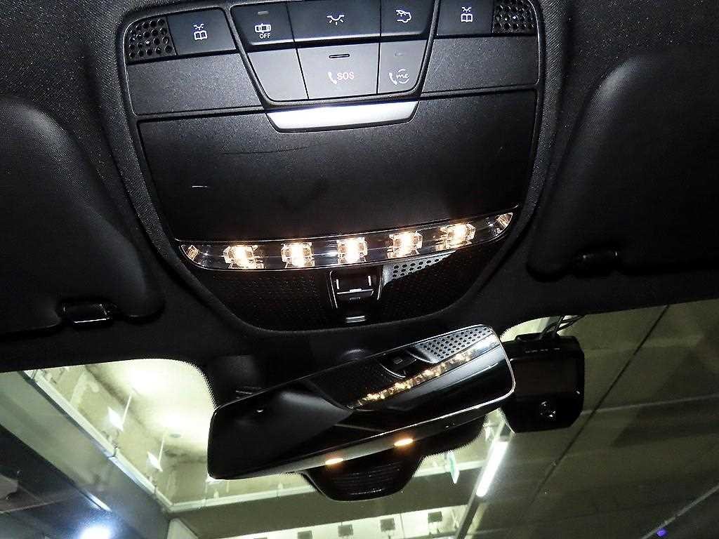 벤츠 E 클래스 E-클래스 W213 E350 4MATIC 아방가르드 이미지 14
