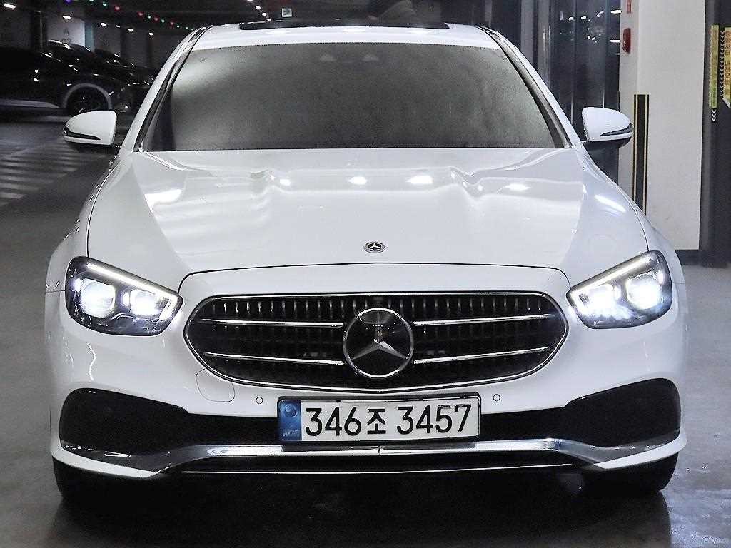 벤츠 E 클래스 E-클래스 W213 E350 4MATIC 아방가르드 이미지 2