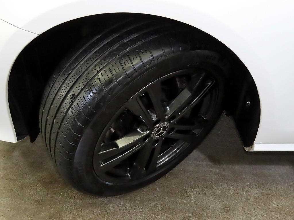 벤츠 E 클래스 E-클래스 W213 E350 4MATIC 아방가르드 이미지 20